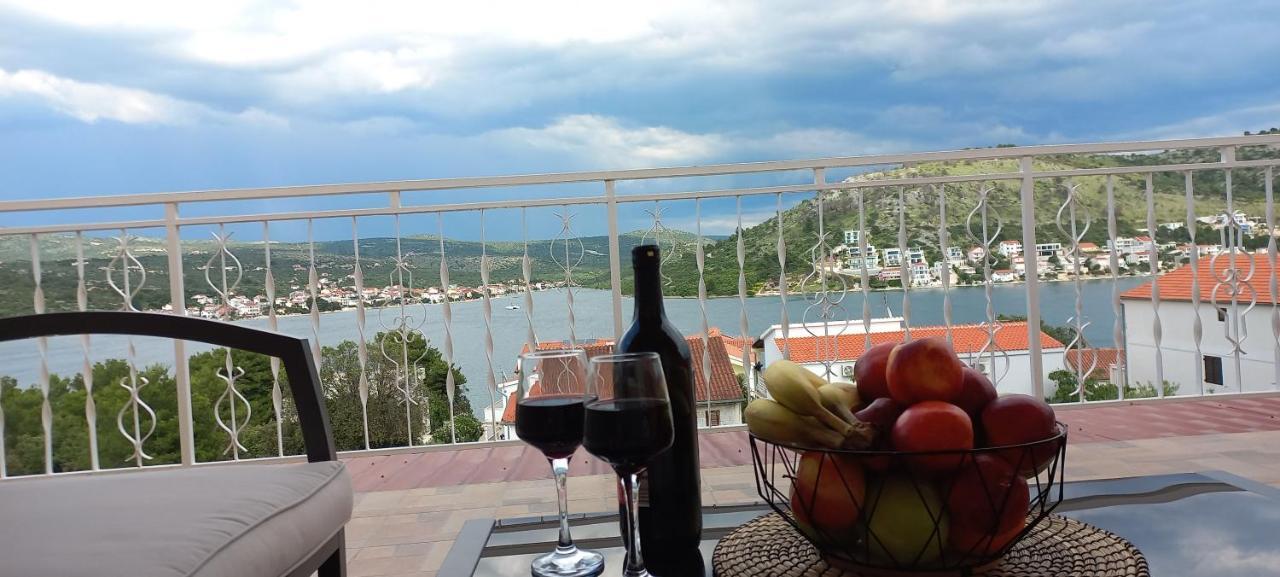 Toni Apartment *