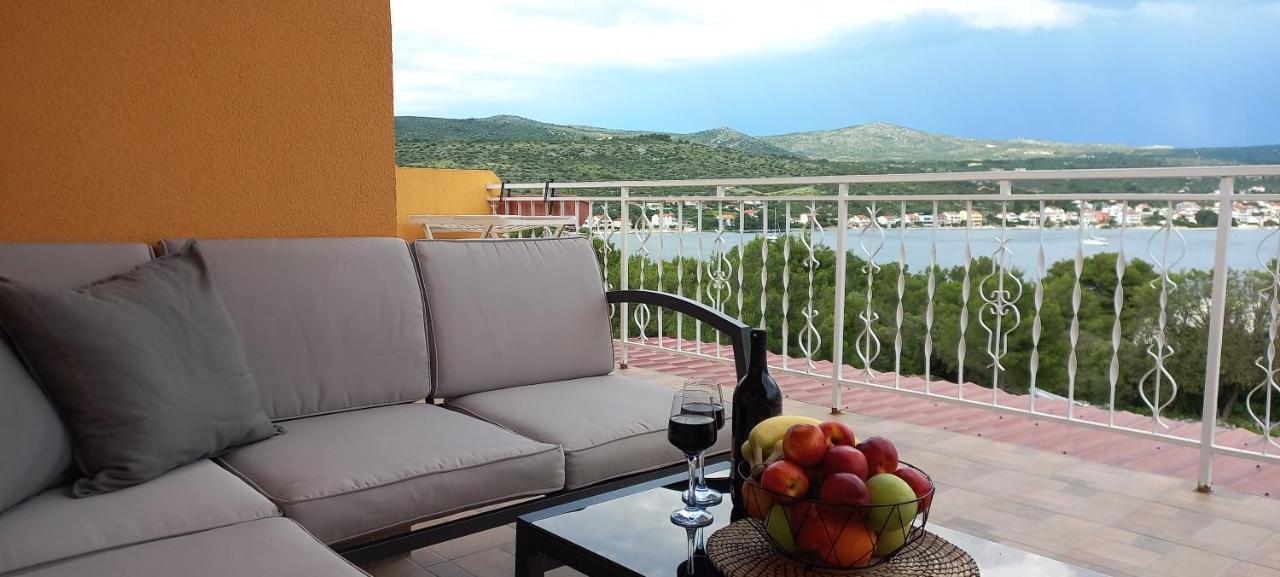 Apartment Toni Rogoznica (Sibenik-Knin)