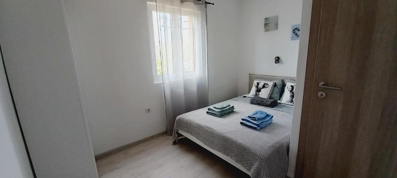 Toni Apartment Rogoznica (Sibenik-Knin)