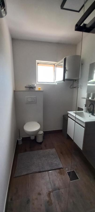 Apartment Toni Rogoznica (Sibenik-Knin)